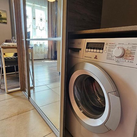 Studio Close To Royal Lazienki Park, Недалеко От Олинек Warschau Exterior foto